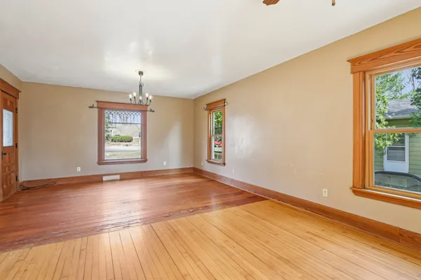 $300,000 | 146 Taylor Street, Cottage Grove, WI 53527