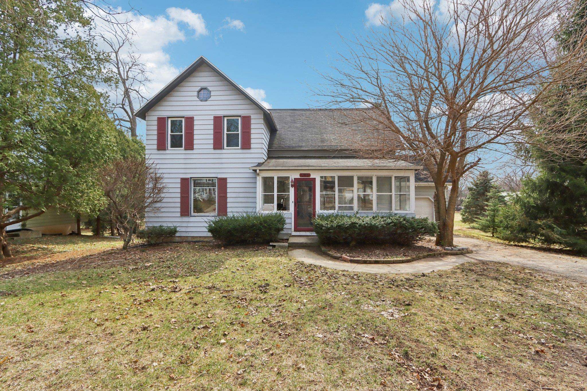 146 Taylor Street Cottage Grove, WI 53527 - Photo 2 of 37