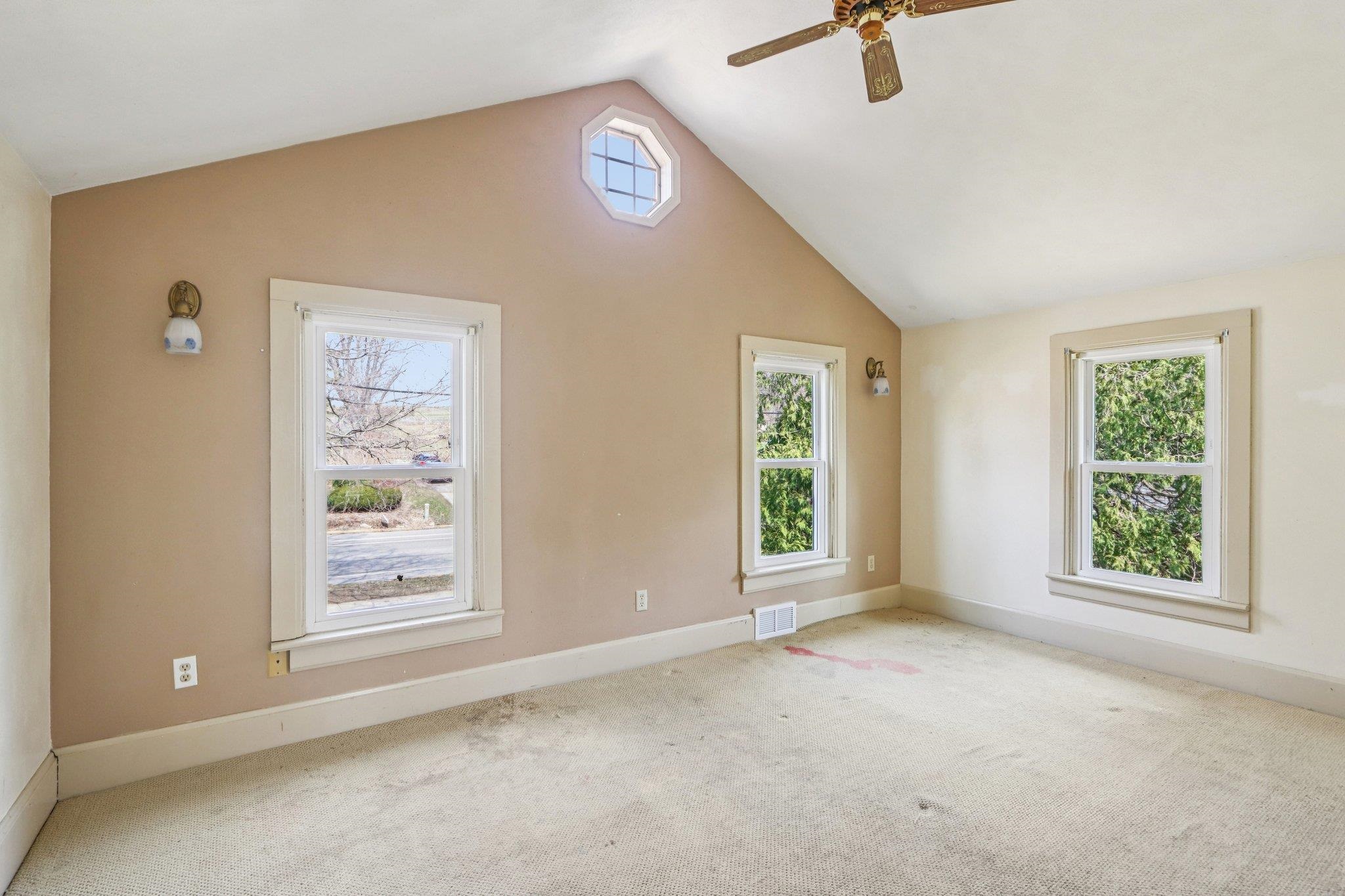 146 Taylor Street Cottage Grove, WI 53527 - Photo 22 of 37