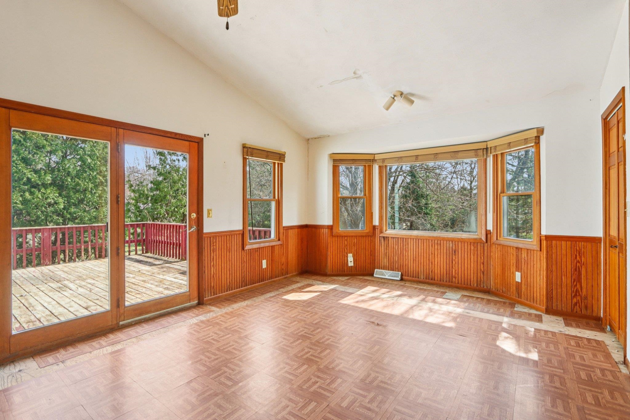 146 Taylor Street Cottage Grove, WI 53527 - Photo 9 of 37