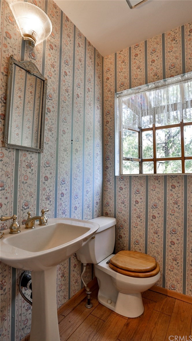 462 Shady Dell Crestline, CA 92325 - Photo 23 of 38