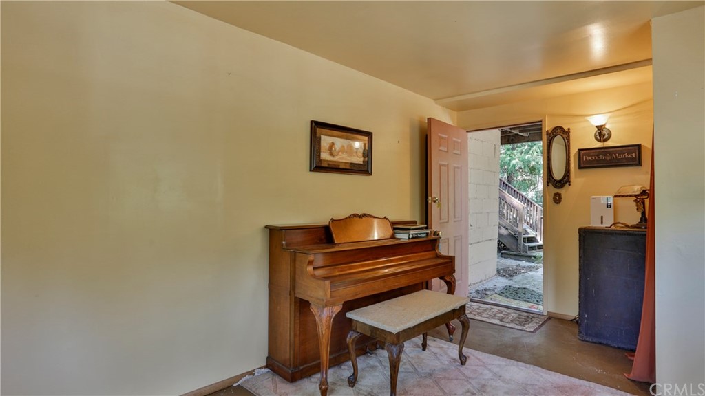 462 Shady Dell Crestline, CA 92325 - Photo 35 of 38