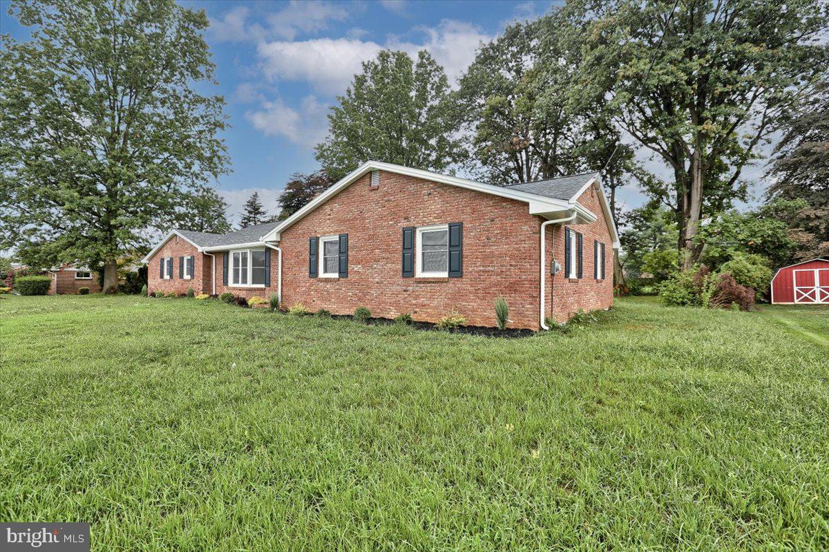 1320 Birch Road Lebanon, PA 17042 - Photo 27 of 32 Gallery Image 27