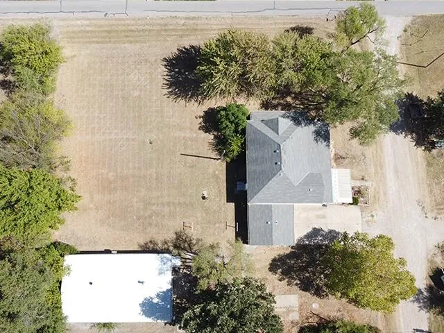 $99,900 | 720 South Woodlawn Street, Wellington, KS 67152