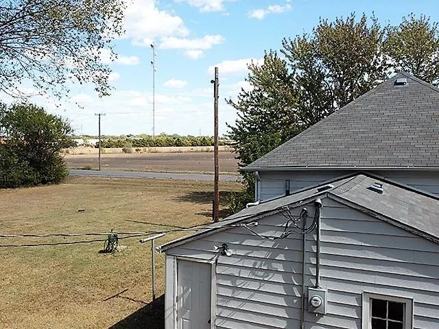 $99,900 | 720 South Woodlawn Street, Wellington, KS 67152