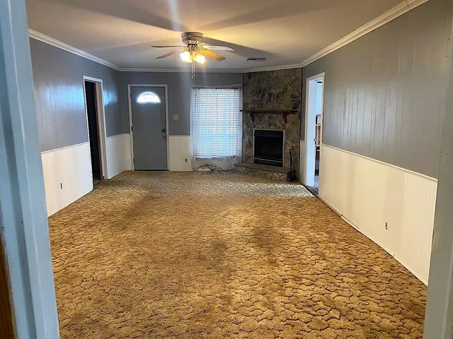 $99,900 | 720 South Woodlawn Street, Wellington, KS 67152