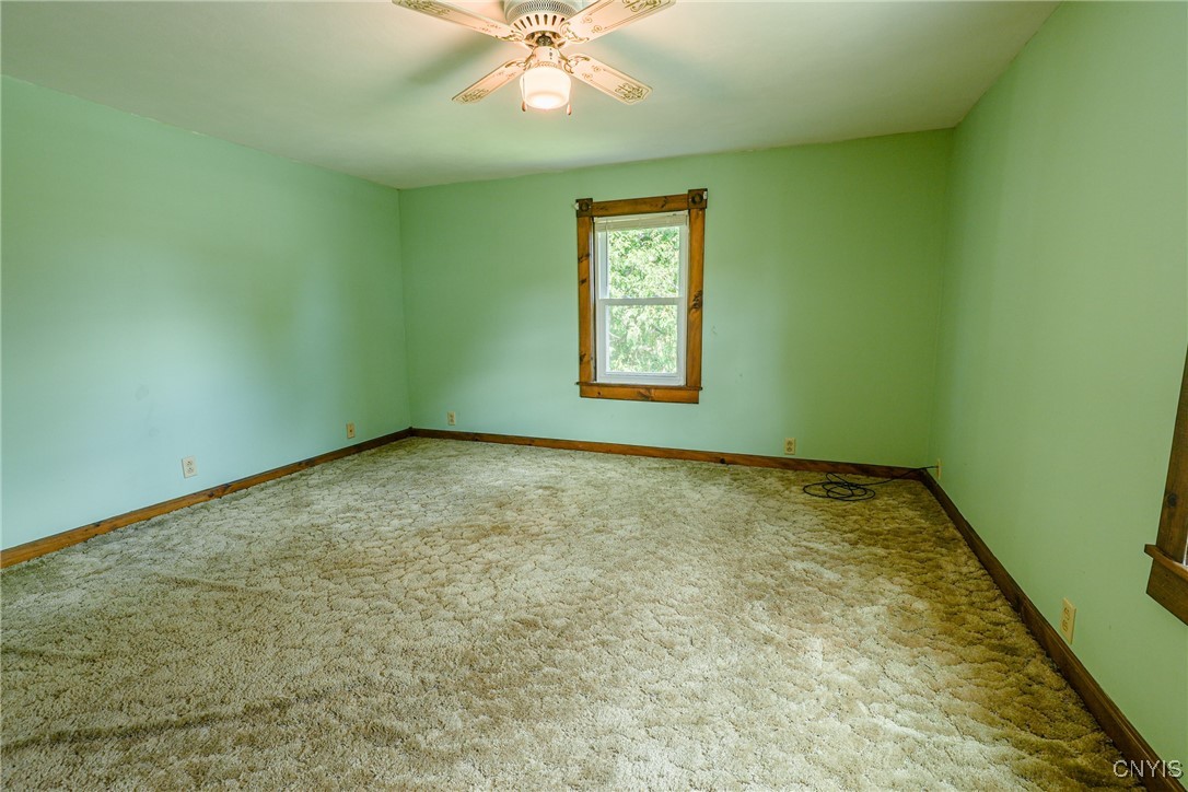 617 North Jay Street Rome, NY 13440 - Photo 12 of 26