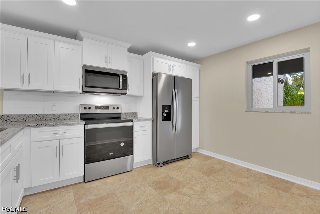16560 Partridge Place Road, Unit 103 Fort Myers, FL 33908 - Photo 5 of 32 Gallery Image 5