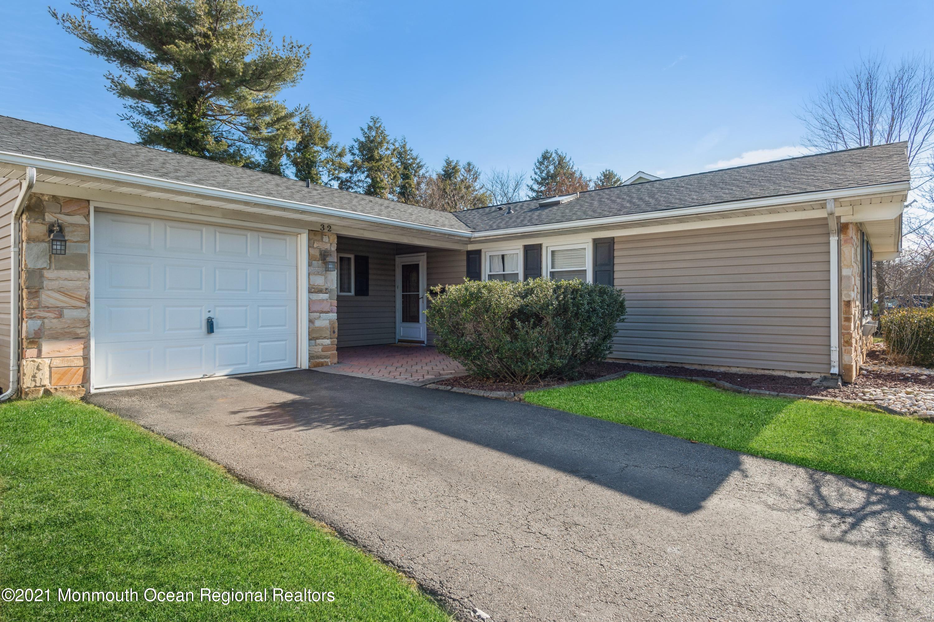 32 Canfield Lane Aberdeen, NJ 07747 - Photo 2 of 17 02_32CanfieldLane_300_FrontView_HiRes
