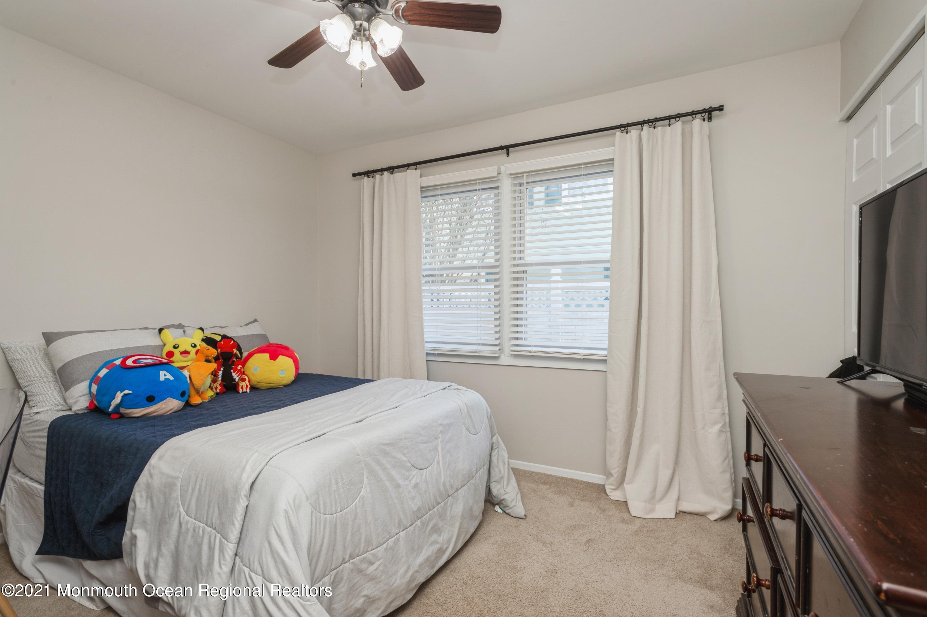 32 Canfield Lane Aberdeen, NJ 07747 - Photo 14 of 17 14_32CanfieldLane_153_2ndBedroom_HiRes