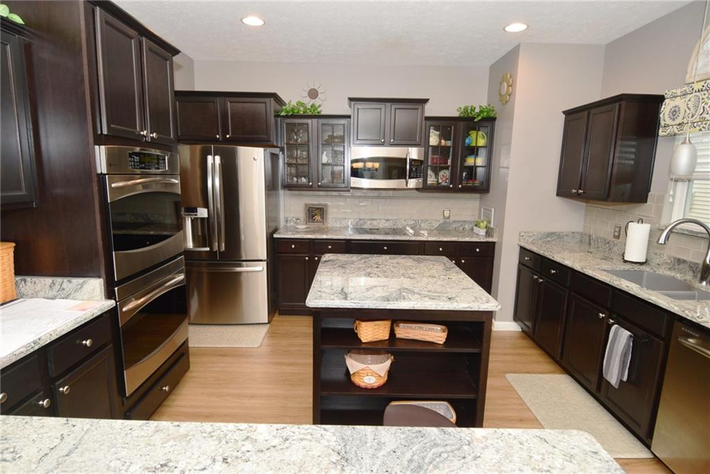 10522 Sugar Ridge Way Indianapolis, IN 46239 - Photo 15 of 41 Gallery Image 15
