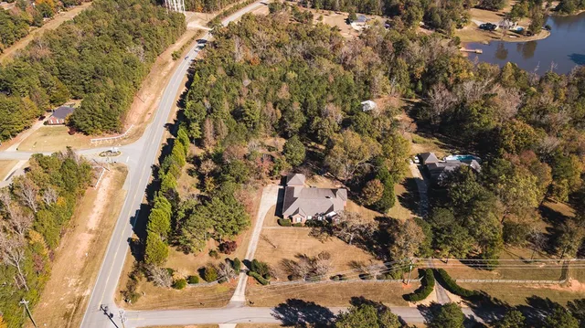 $629,900 | 15 Village Parkway, Waverly Hall, GA 31831