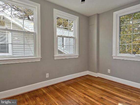 808 Philadelphia Avenue Silver Spring, MD 20910 - Photo 10 of 11 Bedroom