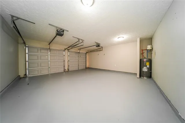 $299,900 | 80 Knolls Ridge, Hampton, GA 30228