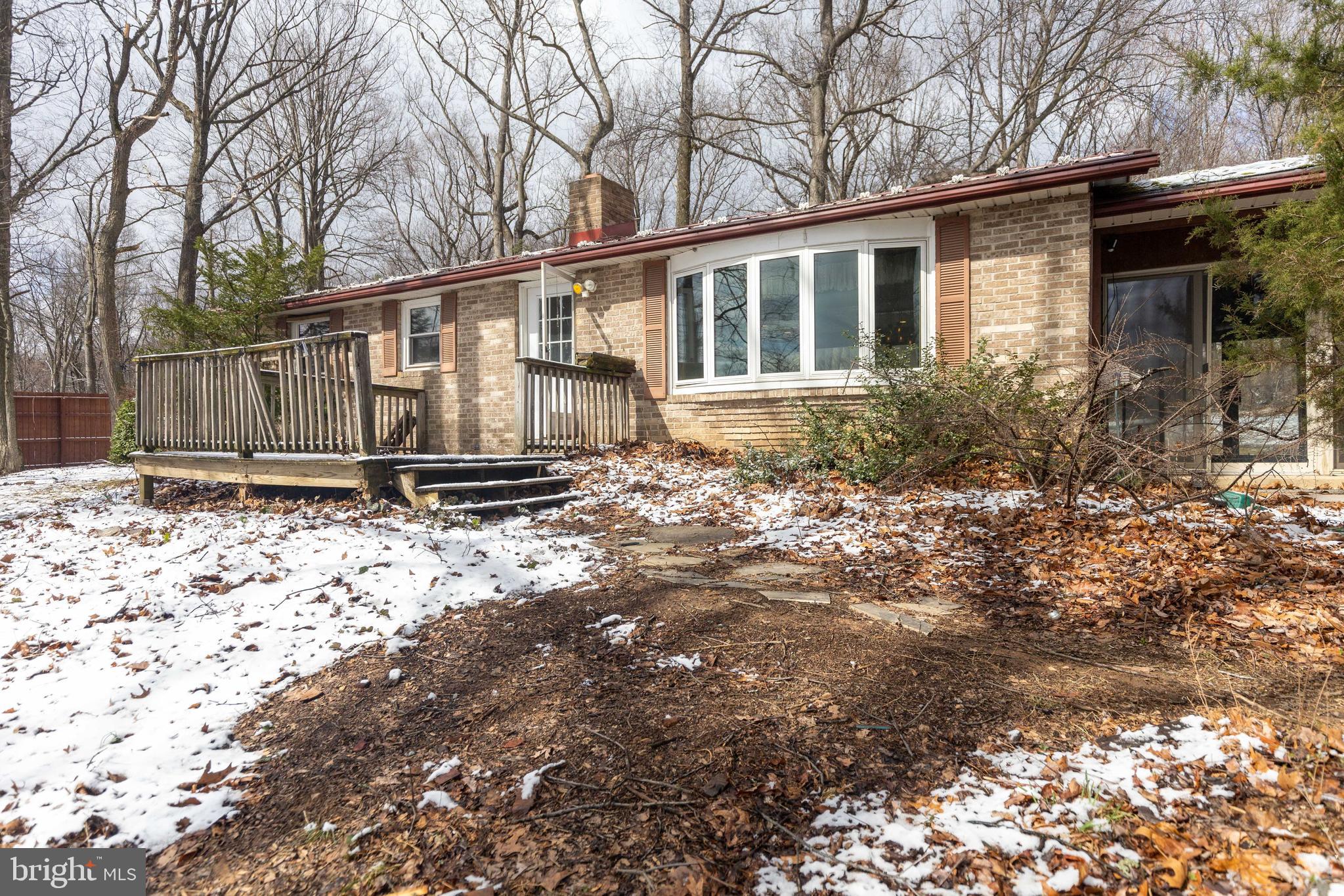 8493 Fort McCord Road Chambersburg, PA 17202 - Photo 2 of 31