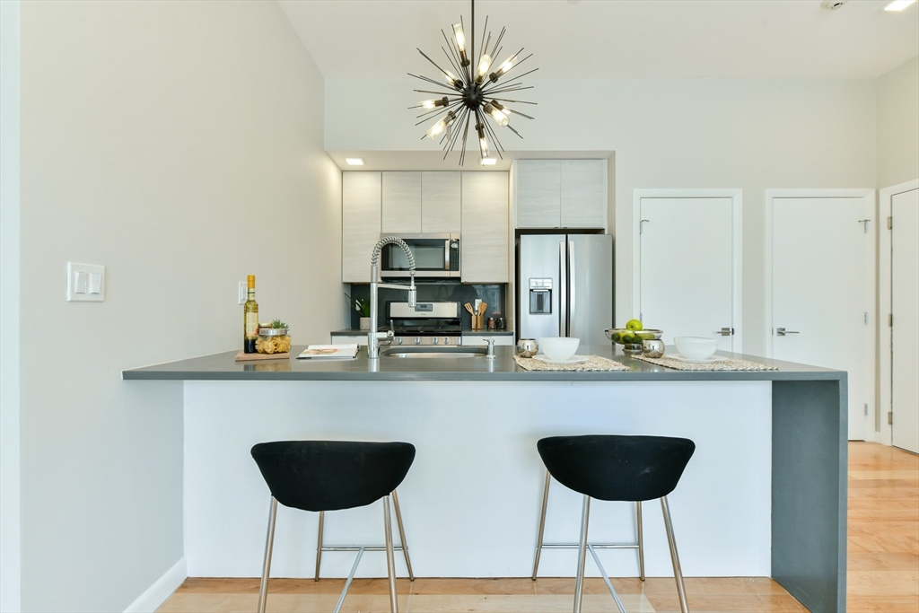 87 Parker Street, Unit 402 Chelsea, MA 02150 - Photo 1 of 25