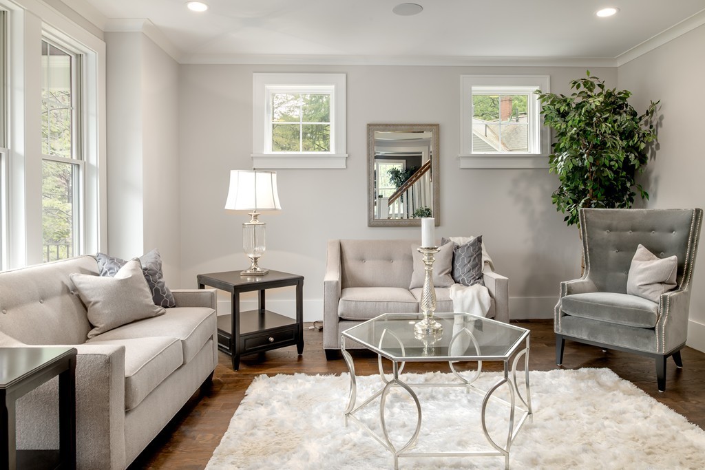 52 Rokeby Road Newton, MA 02468 - Photo 3 of 28 Gallery Image 3