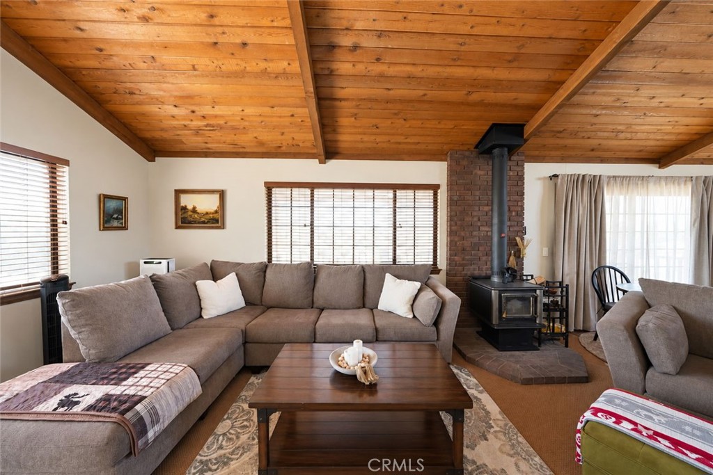 15953 St Timothy Road Apple Valley, CA 92307 - Photo 11 of 60 Gallery Image 11