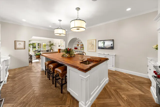 $30,000 | 211 East Padre Street, Santa Barbara, CA 93105