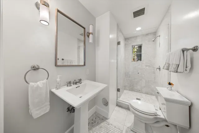 $30,000 | 211 East Padre Street, Santa Barbara, CA 93105