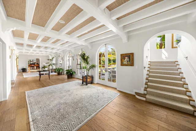 $30,000 | 211 East Padre Street, Santa Barbara, CA 93105