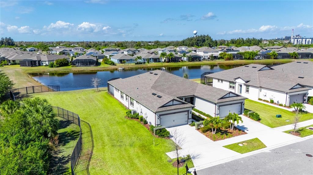 6204 Mooring Line Circle Apollo Beach, FL 33572 - Photo 2 of 51