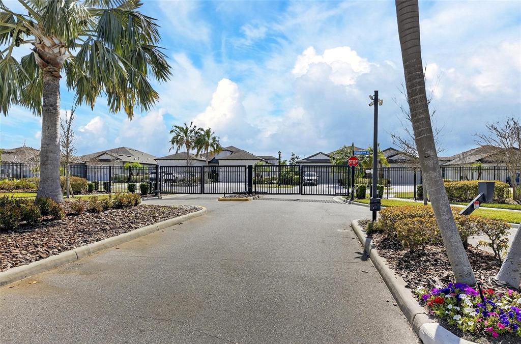 6204 Mooring Line Circle Apollo Beach, FL 33572 - Photo 44 of 51
