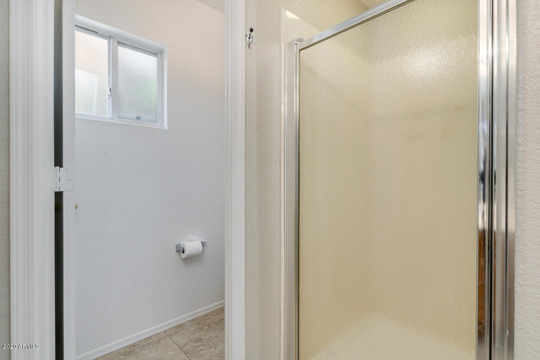 1429 South Racine Mesa, AZ 85206 - Photo 21 of 33 Master Bathroom