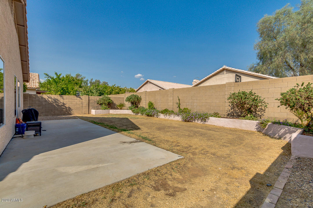 1429 South Racine Mesa, AZ 85206 - Photo 27 of 33 Backyard