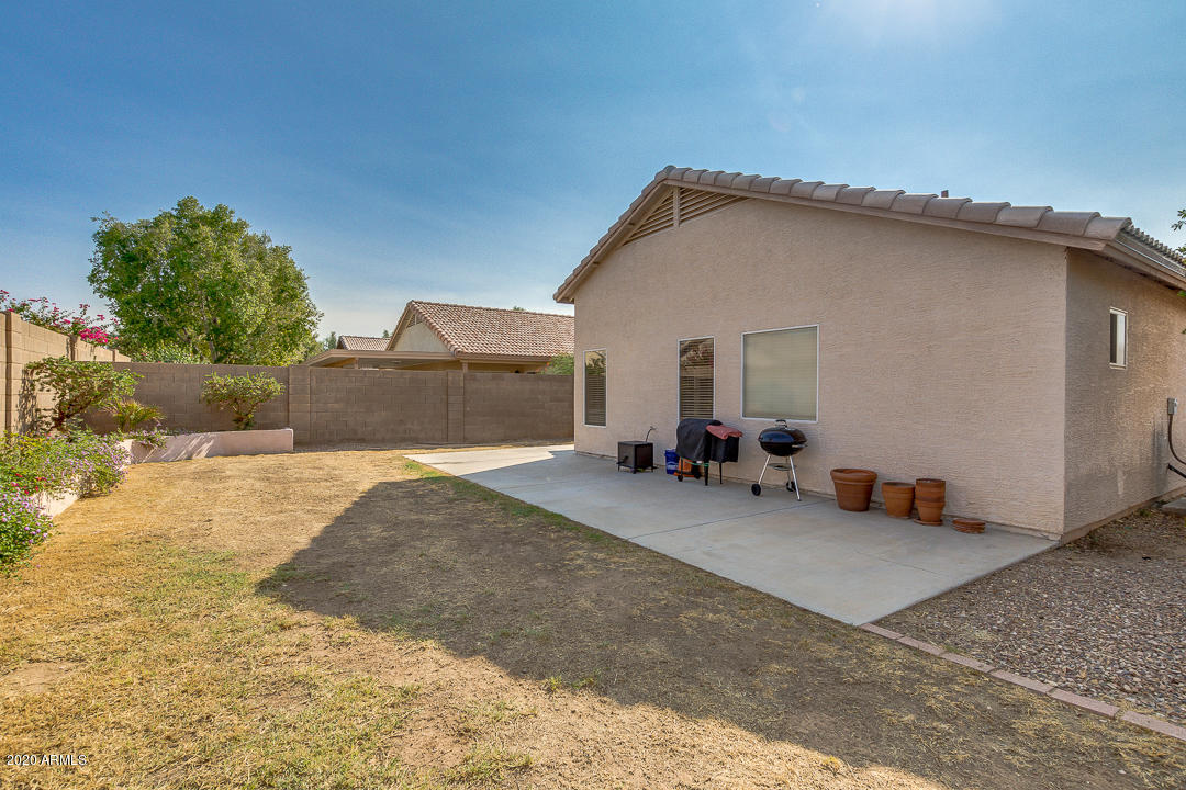 1429 South Racine Mesa, AZ 85206 - Photo 29 of 33 Backyard