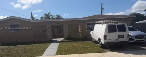 $3,500 | 11000 Southwest 176th Street, Miami, FL 33157