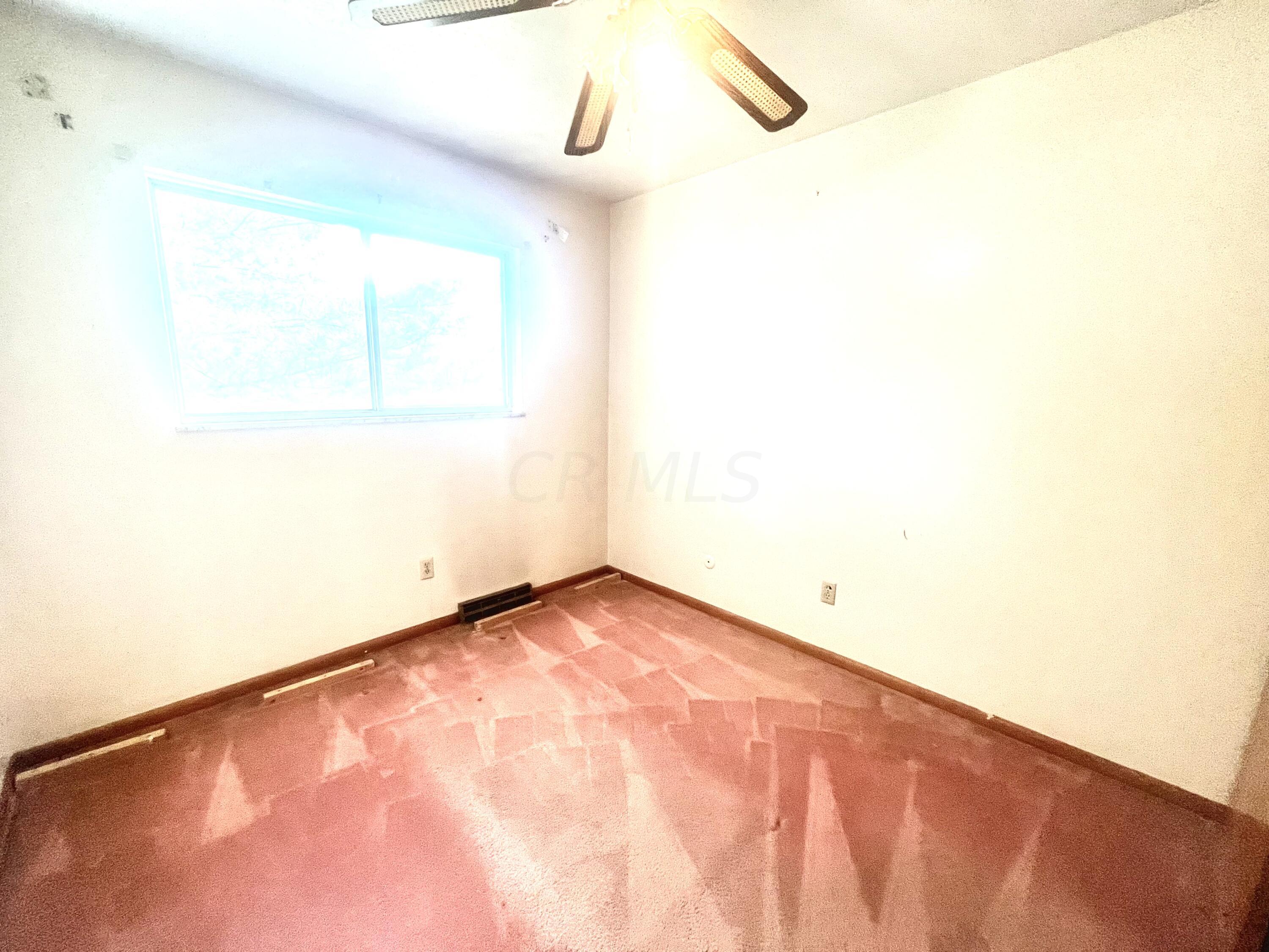 2791 Maywood Road Columbus, OH 43232 - Photo 13 of 20 3rd BR