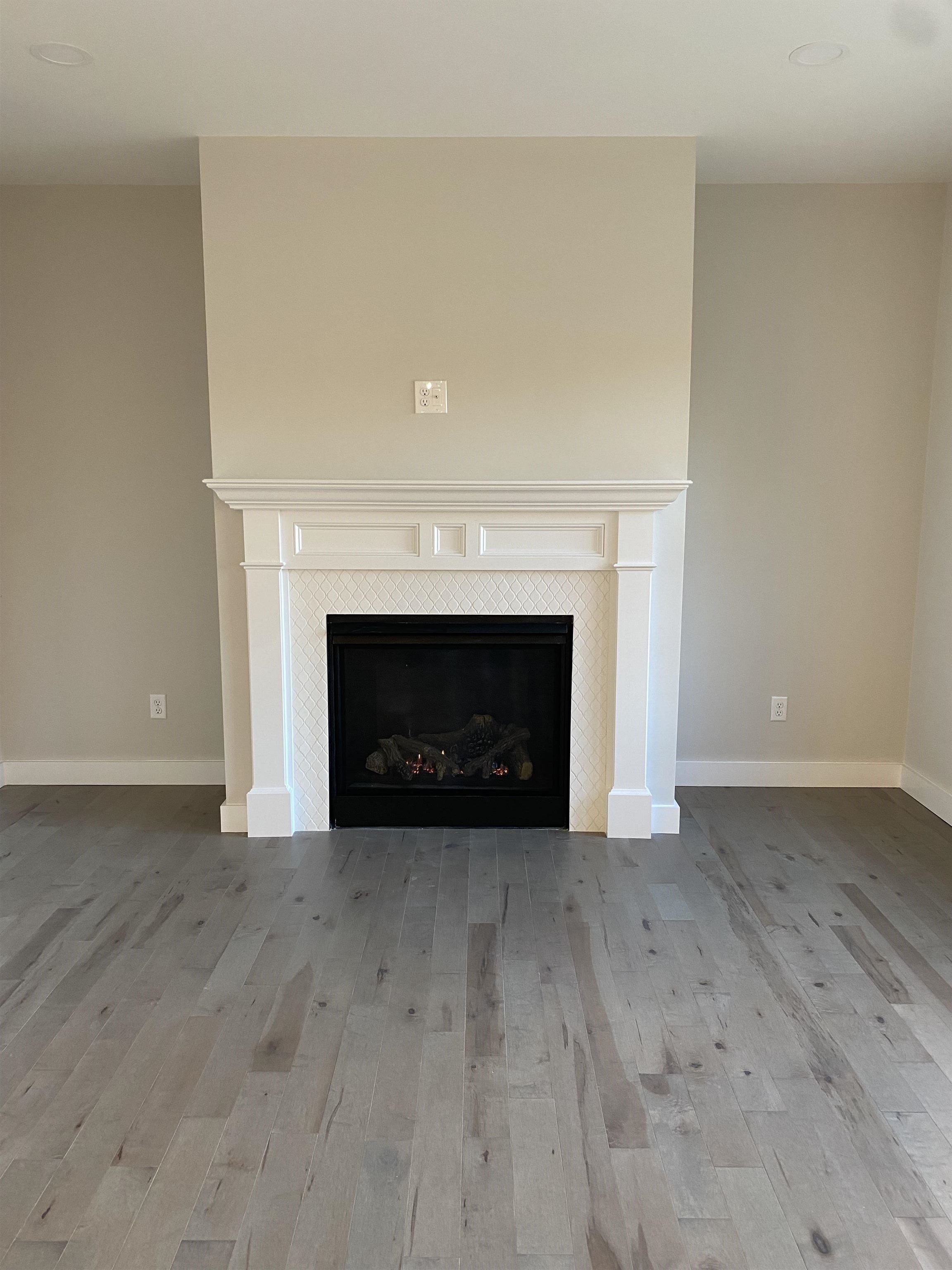 34 Laurel Road, Unit 11 Hooksett, NH 03106 - Photo 6 of 32
