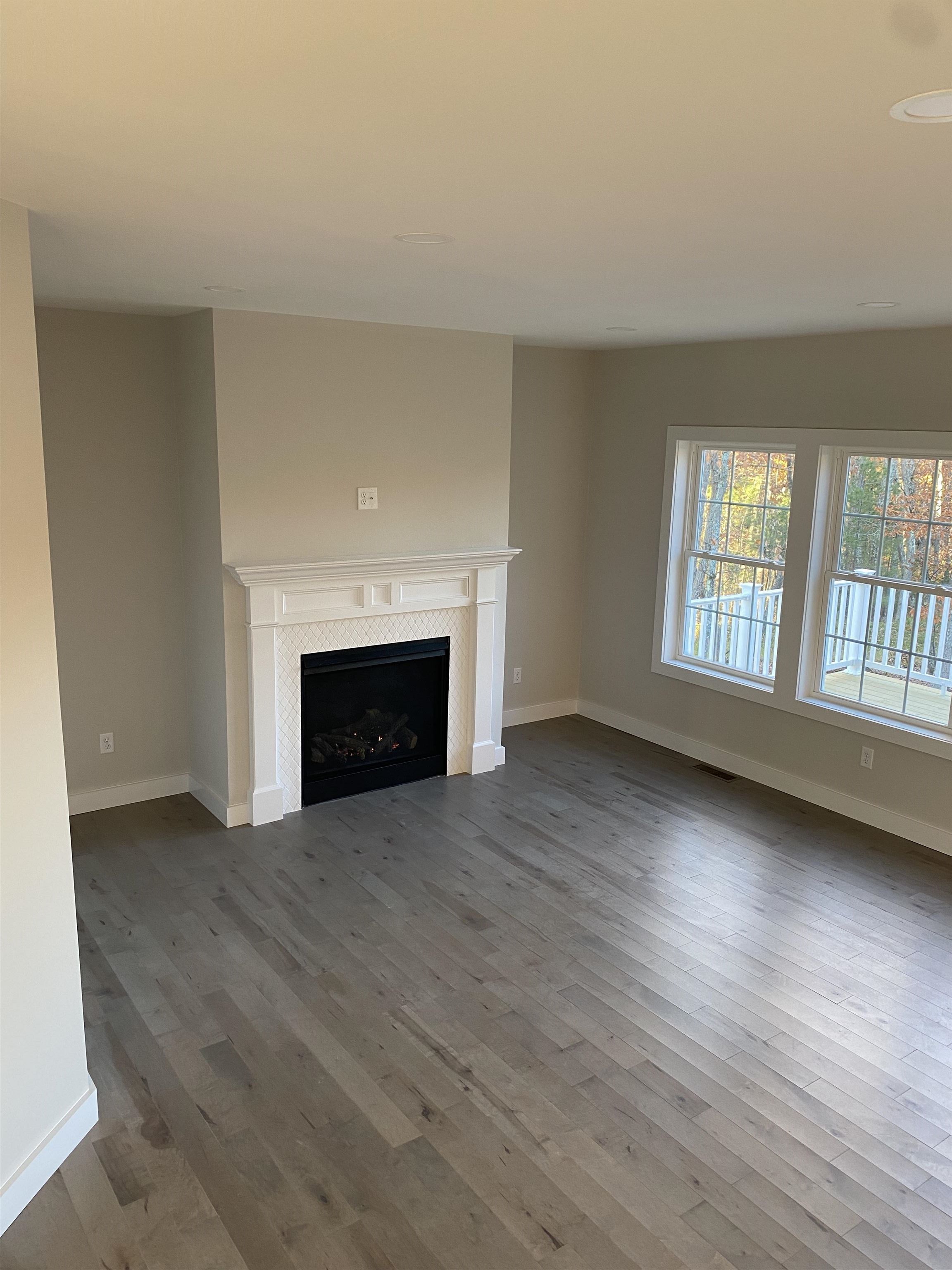 34 Laurel Road, Unit 11 Hooksett, NH 03106 - Photo 8 of 32
