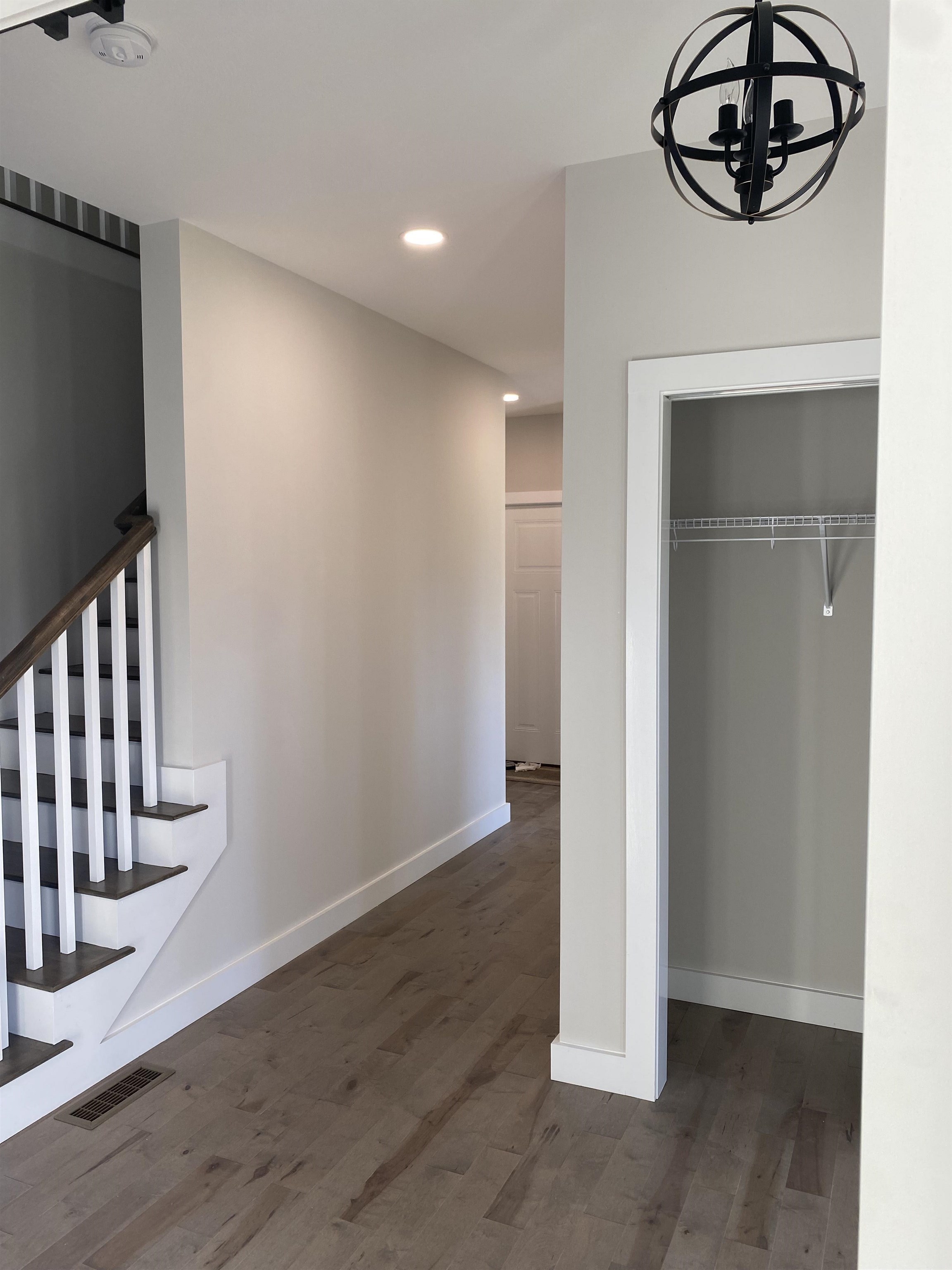 34 Laurel Road, Unit 11 Hooksett, NH 03106 - Photo 10 of 32