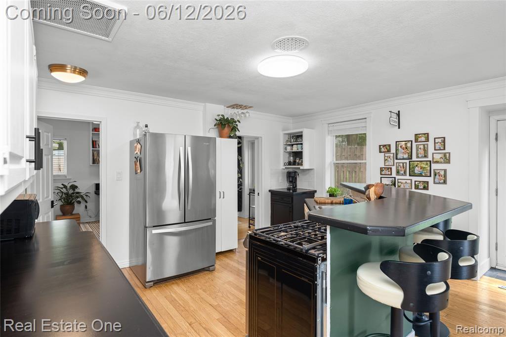 225 1st Street Fenton, MI 48430 - Photo 15 of 48
