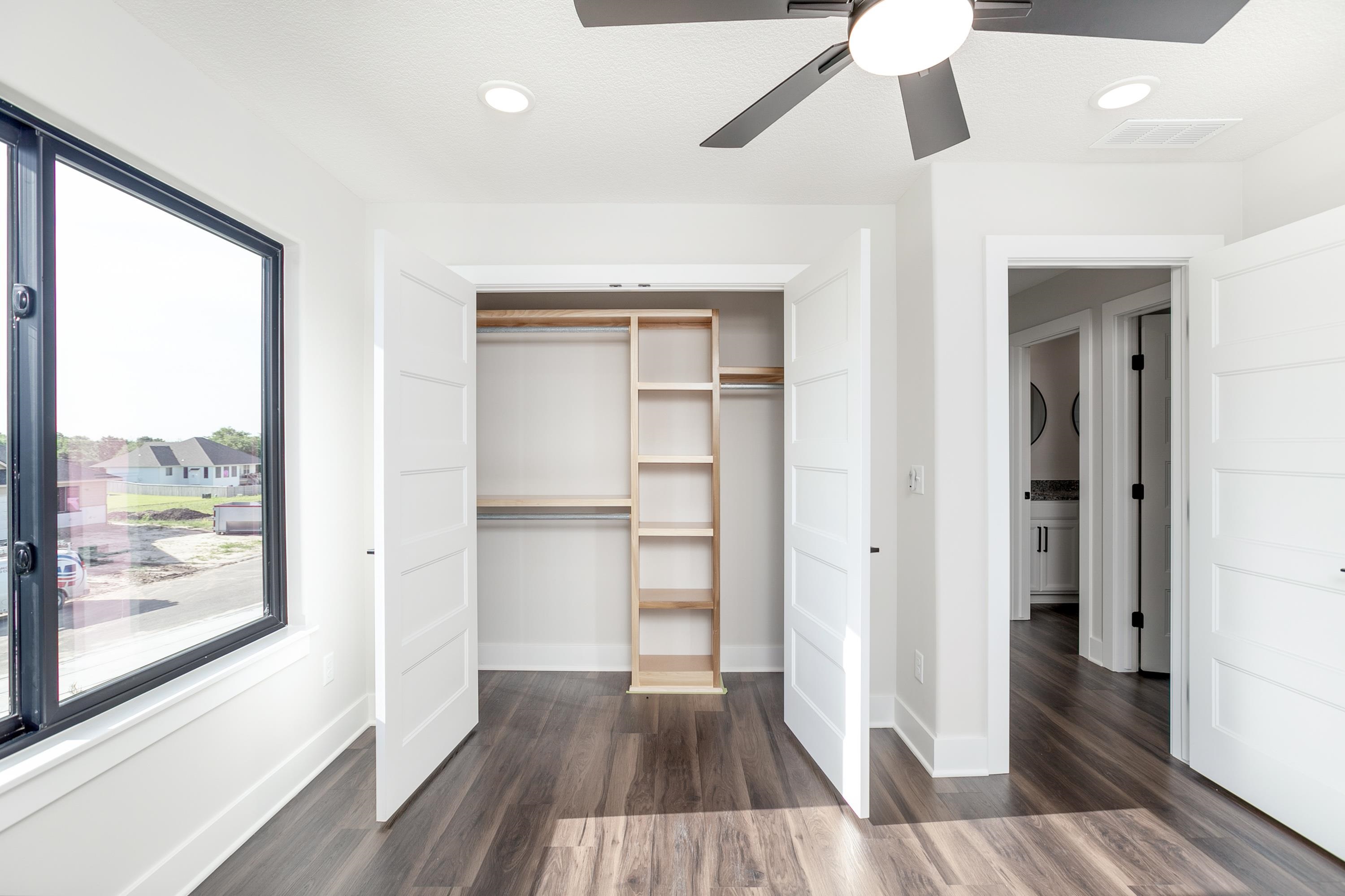 213 South Wellcrest Circle Goddard, KS 67052 - Photo 15 of 20