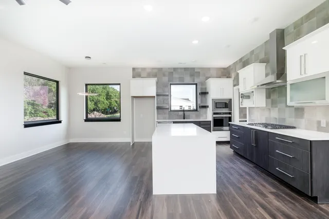 $639,500 | 213 South Wellcrest Circle, Goddard, KS 67052