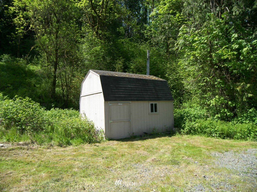 17453 Renton-Maple Valley Road Maple Valley, WA 98038 - Photo 10 of 11