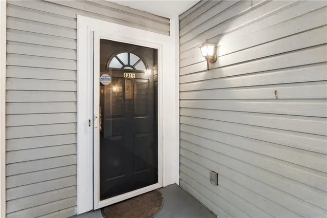 $155,000 | 4315 Orchard Park Court, Stone Mountain, GA 30083