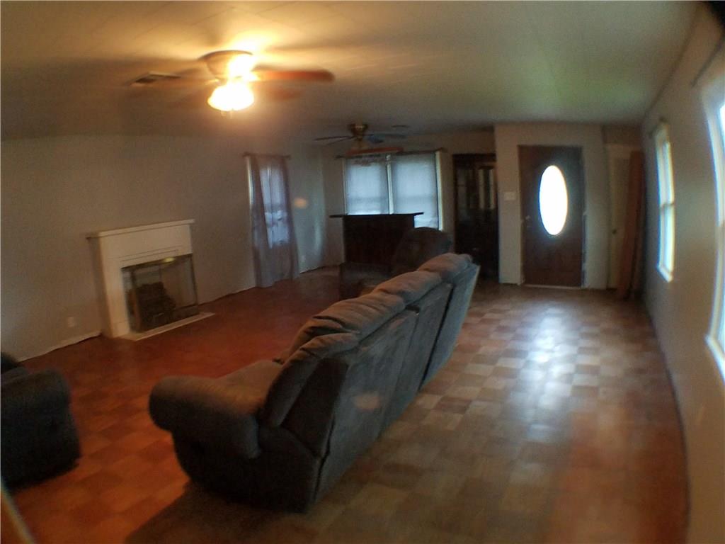 118 Easy Street Des Allemands, LA 70030 - Photo 2 of 5