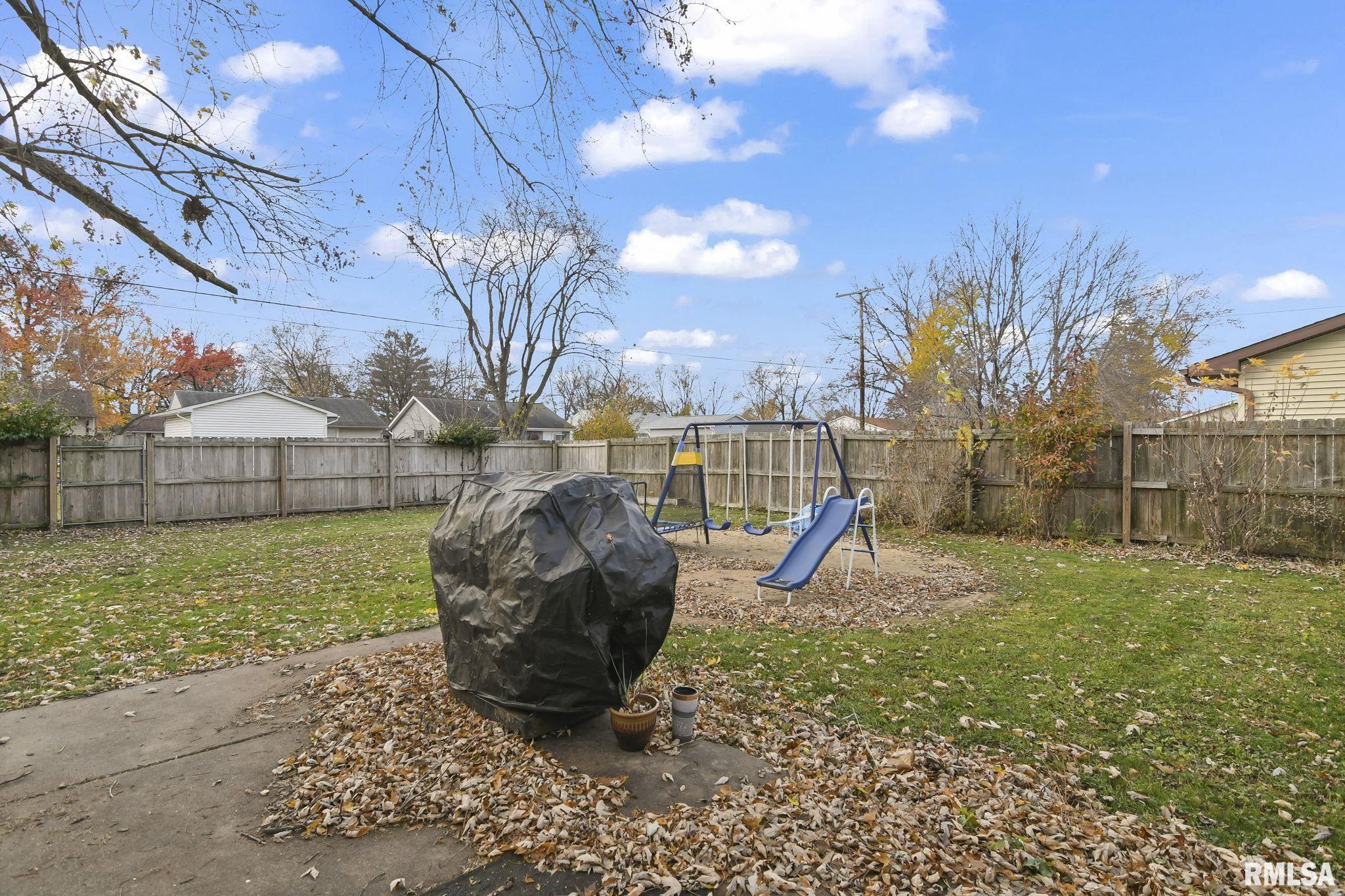 1909 Scarbrough Road Springfield, IL 62702 - Photo 14 of 16