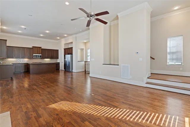 $489,000 | 2056 Fannin Station North, Houston, TX 77045