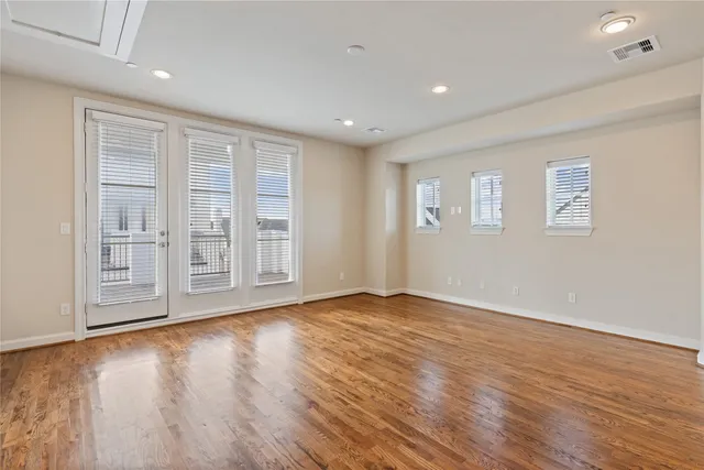 $489,000 | 2056 Fannin Station North, Houston, TX 77045