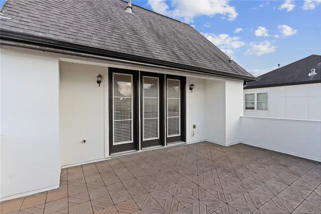 $489,000 | 2056 Fannin Station North, Houston, TX 77045