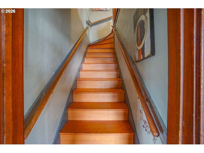 933 Northeast 3rd Avenue Camas, WA 98607 - Photo 16 of 39