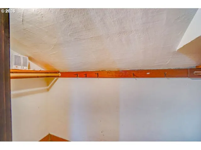 $599,000 | 933 Northeast 3rd Avenue, Camas, WA 98607