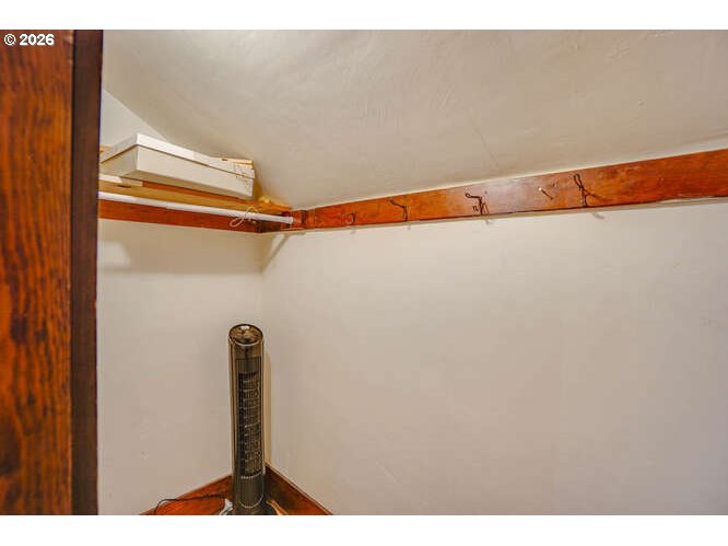 933 Northeast 3rd Avenue Camas, WA 98607 - Photo 29 of 39