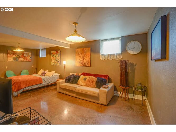 933 Northeast 3rd Avenue Camas, WA 98607 - Photo 31 of 39