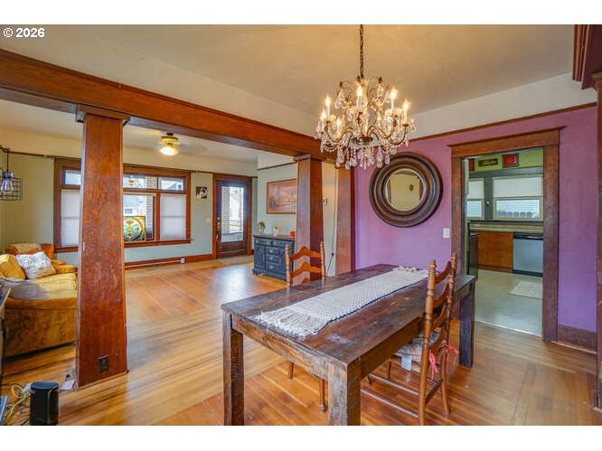 933 Northeast 3rd Avenue Camas, WA 98607 - Photo 8 of 39